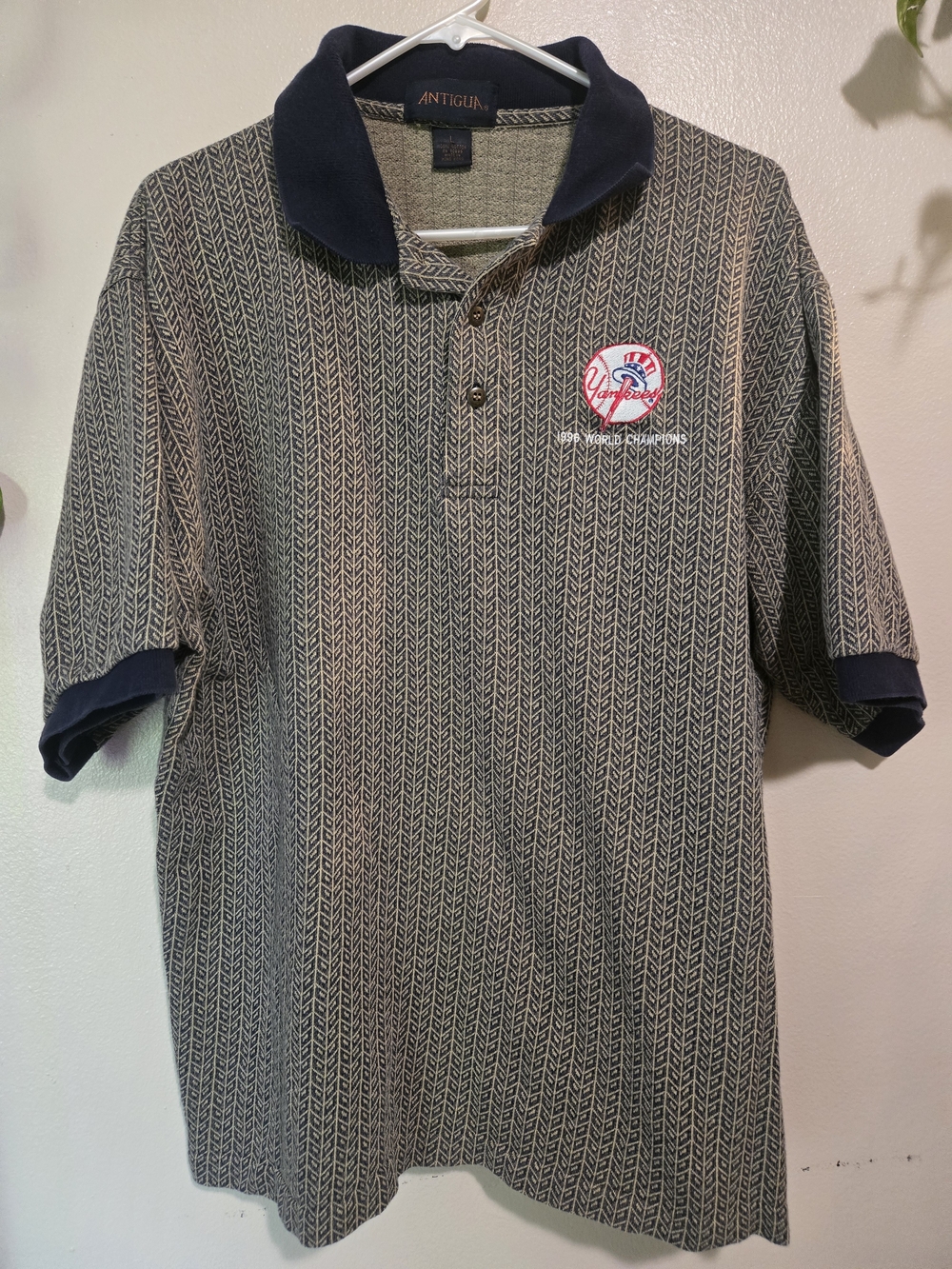 Vintage Antigua 1996 World Champions New York Yankees Lg Navy/Tan Polo